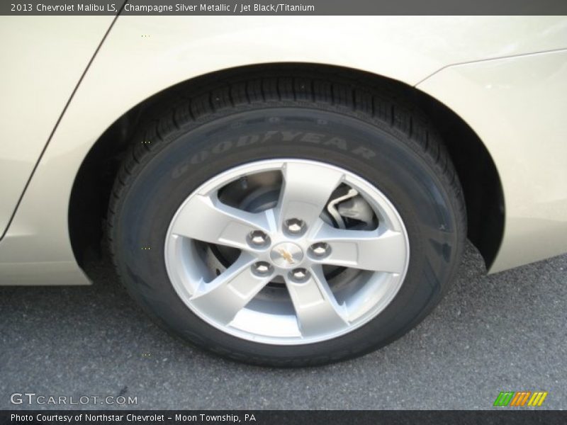 Champagne Silver Metallic / Jet Black/Titanium 2013 Chevrolet Malibu LS