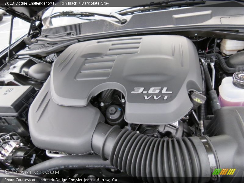 Pitch Black / Dark Slate Gray 2013 Dodge Challenger SXT