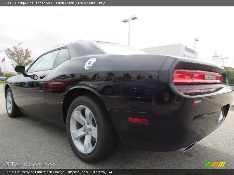 Pitch Black / Dark Slate Gray 2013 Dodge Challenger SXT