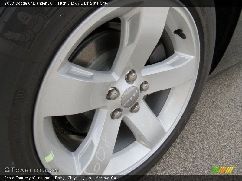 Pitch Black / Dark Slate Gray 2013 Dodge Challenger SXT