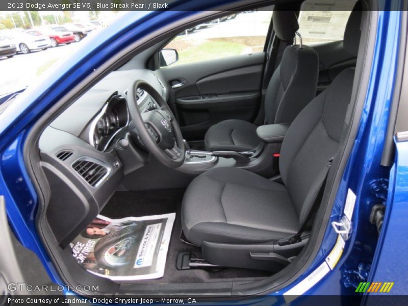  2013 Avenger SE V6 Black Interior