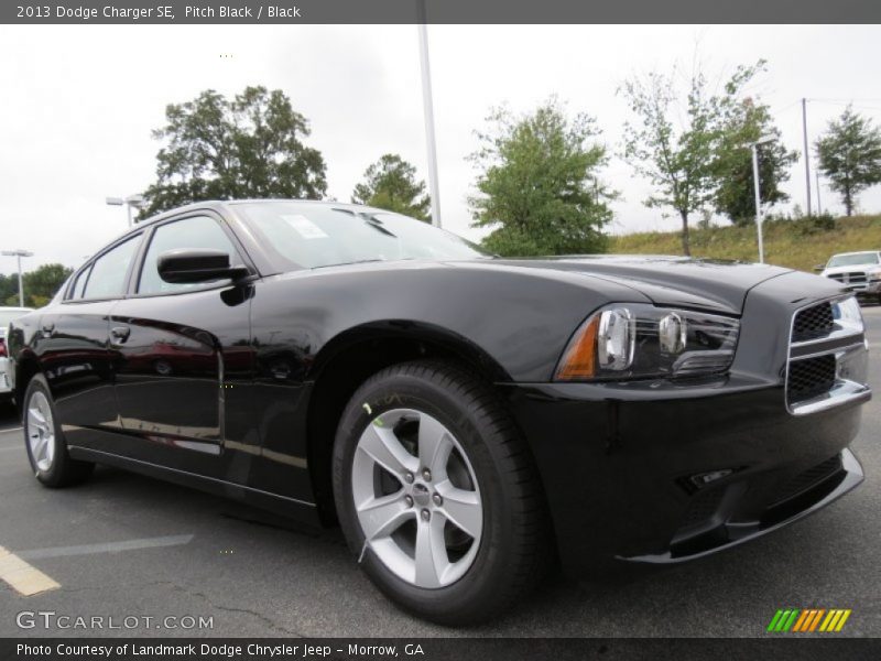 Pitch Black / Black 2013 Dodge Charger SE