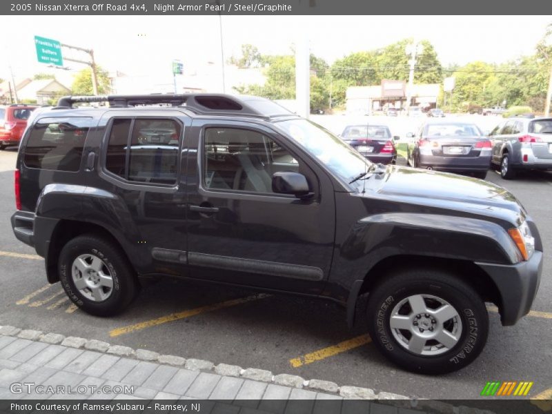 Night Armor Pearl / Steel/Graphite 2005 Nissan Xterra Off Road 4x4