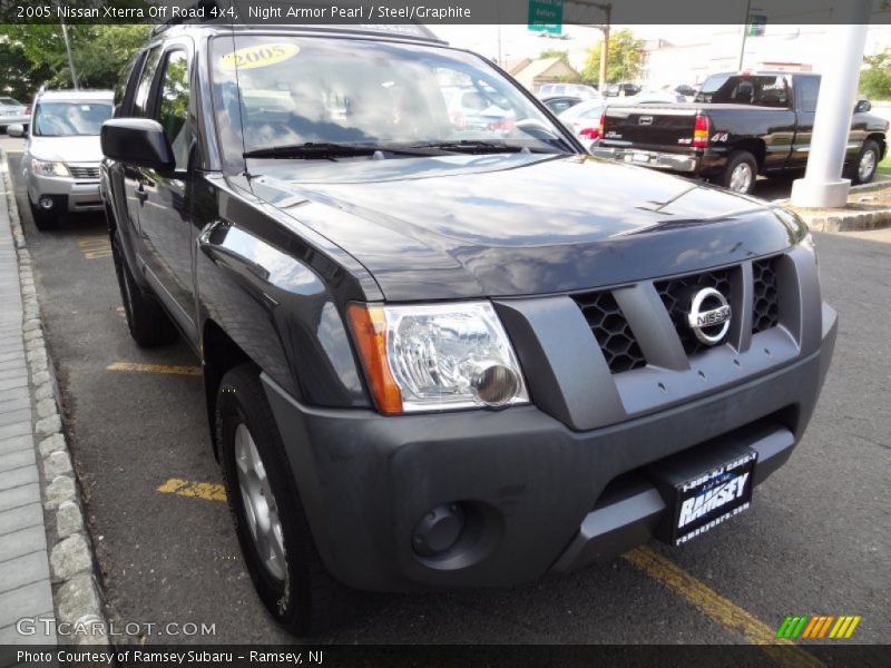 Night Armor Pearl / Steel/Graphite 2005 Nissan Xterra Off Road 4x4
