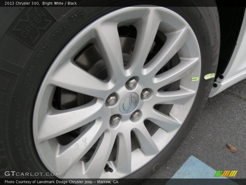 Bright White / Black 2013 Chrysler 300