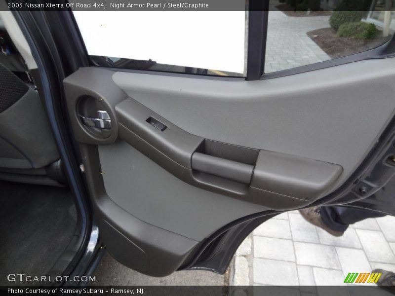Night Armor Pearl / Steel/Graphite 2005 Nissan Xterra Off Road 4x4