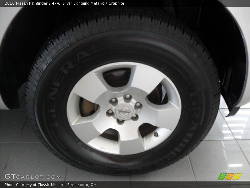 Silver Lightning Metallic / Graphite 2010 Nissan Pathfinder S 4x4