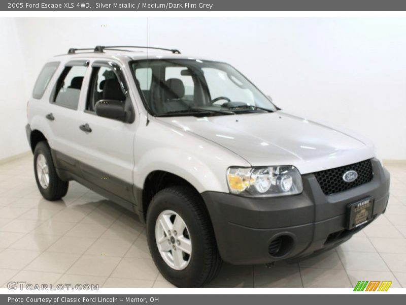 Silver Metallic / Medium/Dark Flint Grey 2005 Ford Escape XLS 4WD