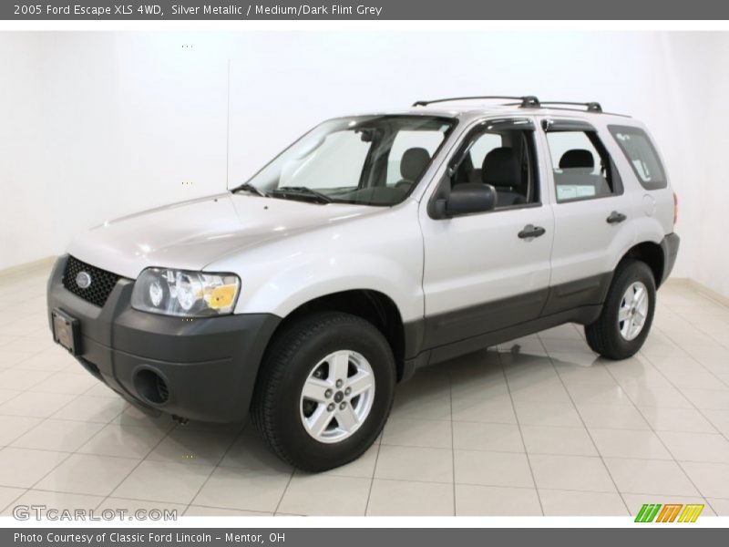 Silver Metallic / Medium/Dark Flint Grey 2005 Ford Escape XLS 4WD