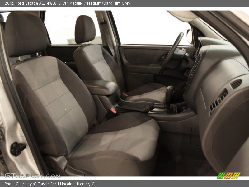 Silver Metallic / Medium/Dark Flint Grey 2005 Ford Escape XLS 4WD
