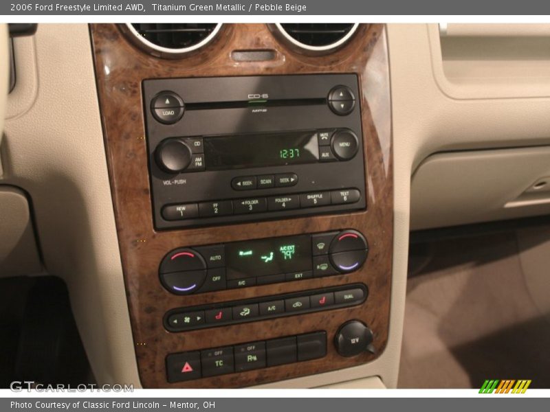 Controls of 2006 Freestyle Limited AWD