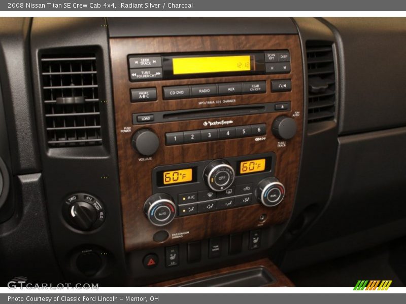 Controls of 2008 Titan SE Crew Cab 4x4