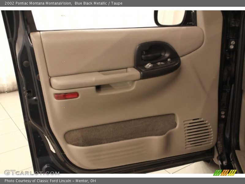 Door Panel of 2002 Montana MontanaVision