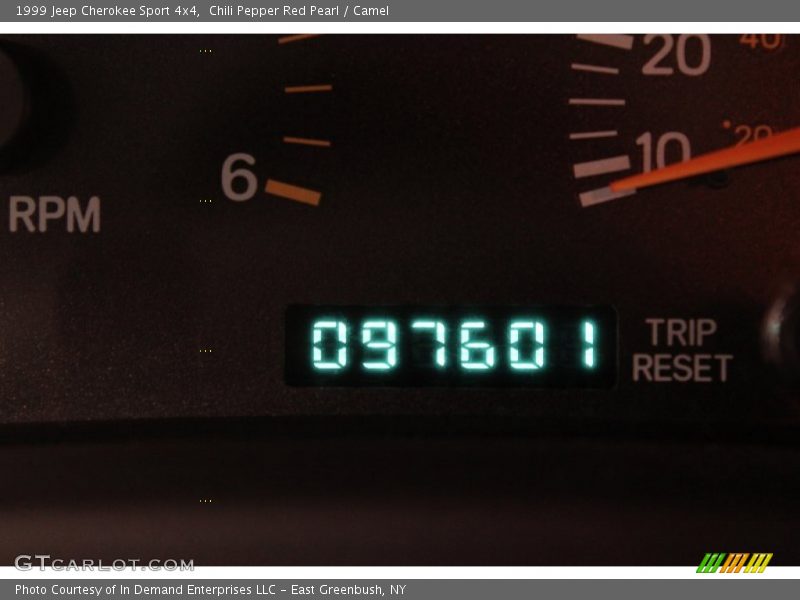 Chili Pepper Red Pearl / Camel 1999 Jeep Cherokee Sport 4x4