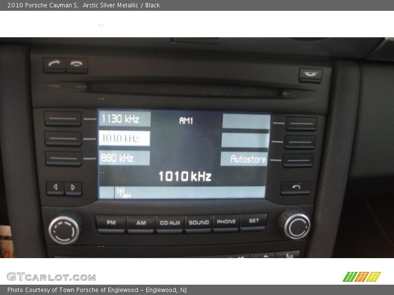 Arctic Silver Metallic / Black 2010 Porsche Cayman S