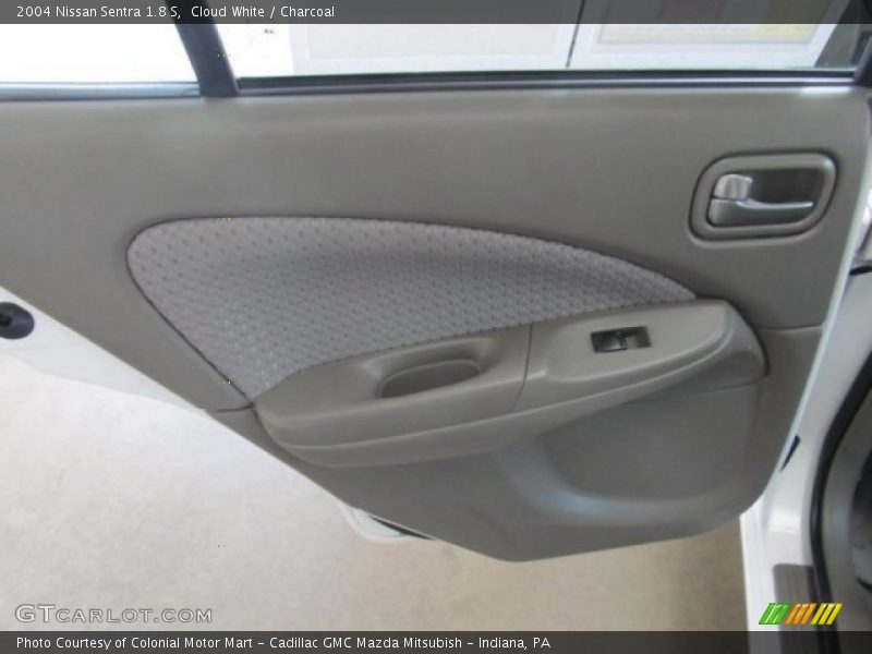 Cloud White / Charcoal 2004 Nissan Sentra 1.8 S