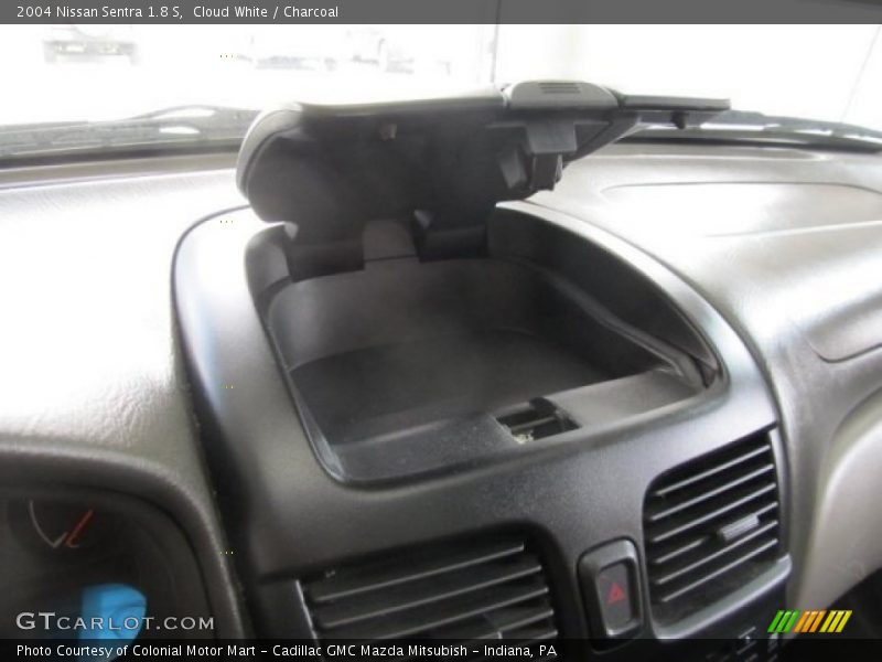 Cloud White / Charcoal 2004 Nissan Sentra 1.8 S