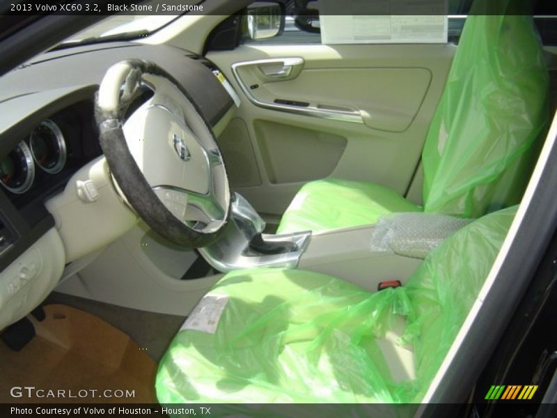 Black Stone / Sandstone 2013 Volvo XC60 3.2