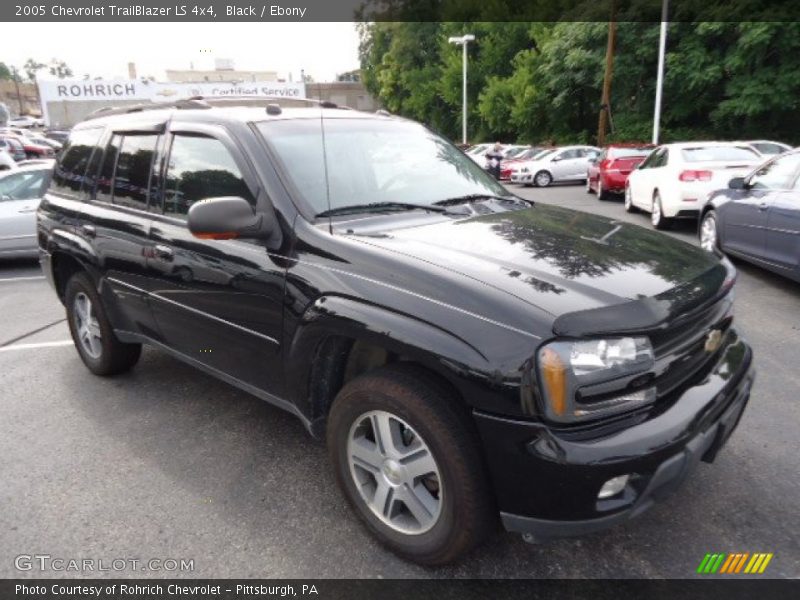 Black / Ebony 2005 Chevrolet TrailBlazer LS 4x4