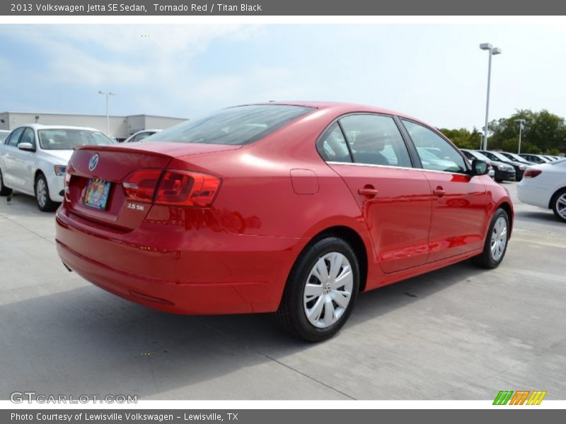 Tornado Red / Titan Black 2013 Volkswagen Jetta SE Sedan