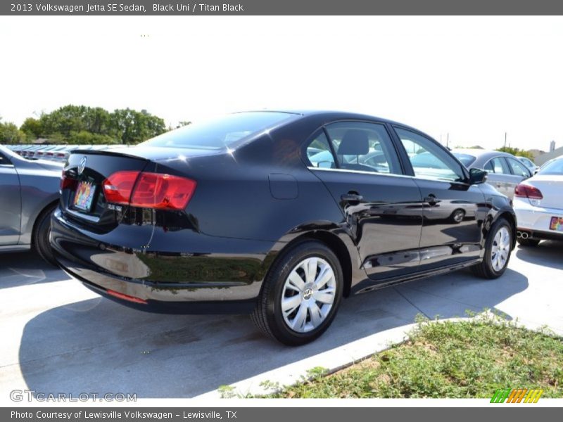 Black Uni / Titan Black 2013 Volkswagen Jetta SE Sedan