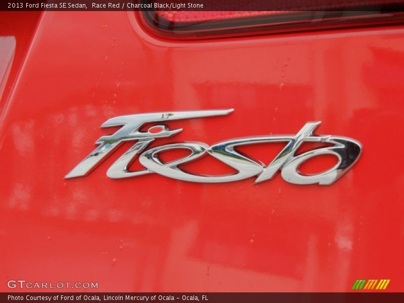 Race Red / Charcoal Black/Light Stone 2013 Ford Fiesta SE Sedan