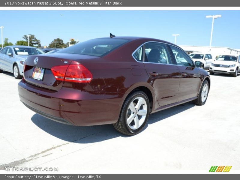 Opera Red Metallic / Titan Black 2013 Volkswagen Passat 2.5L SE