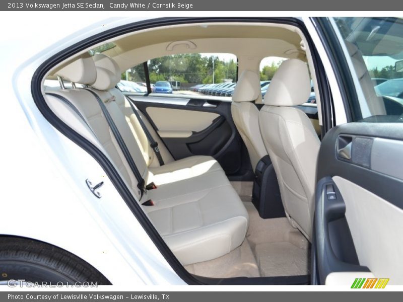 Candy White / Cornsilk Beige 2013 Volkswagen Jetta SE Sedan