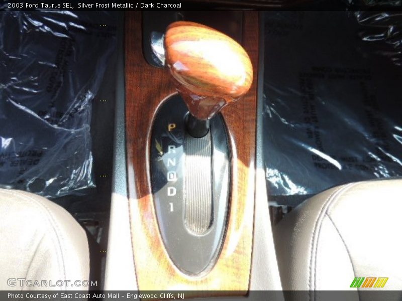 Silver Frost Metallic / Dark Charcoal 2003 Ford Taurus SEL