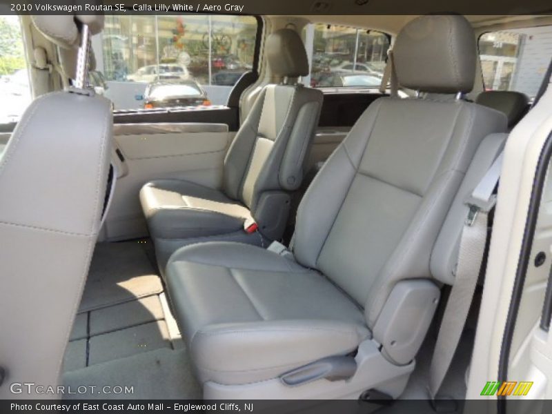 Calla Lilly White / Aero Gray 2010 Volkswagen Routan SE