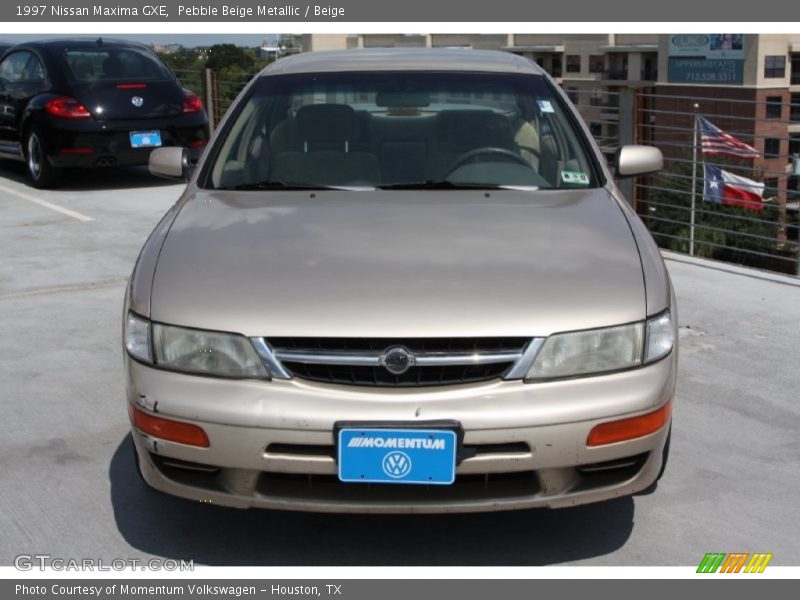 Pebble Beige Metallic / Beige 1997 Nissan Maxima GXE