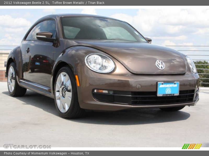 Toffee Brown Metallic / Titan Black 2012 Volkswagen Beetle 2.5L