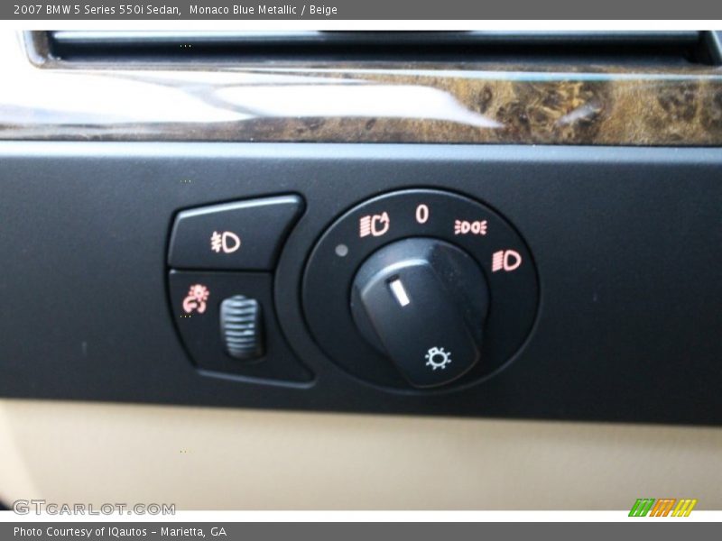 Controls of 2007 5 Series 550i Sedan