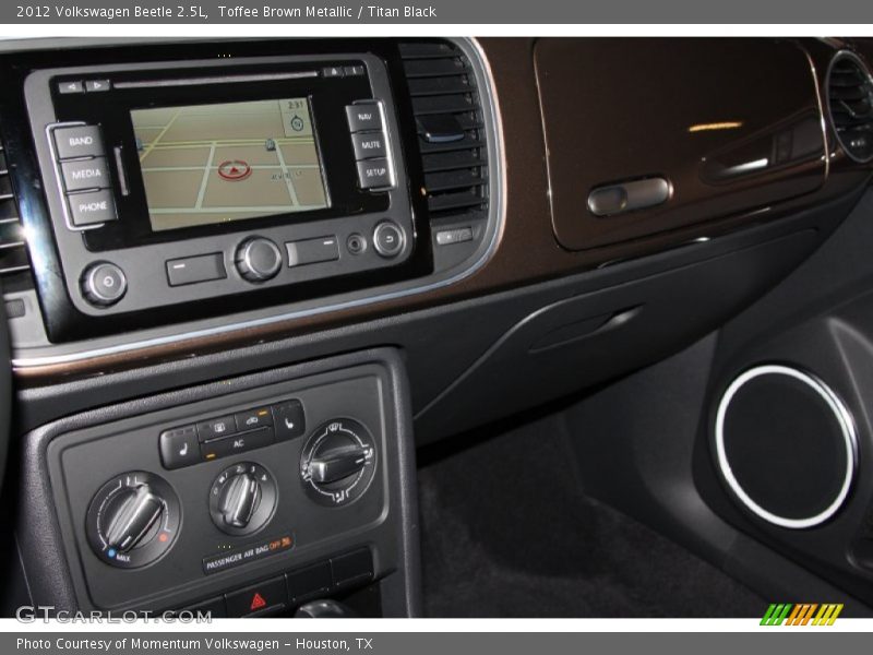 Toffee Brown Metallic / Titan Black 2012 Volkswagen Beetle 2.5L
