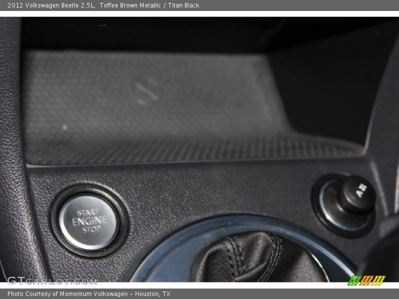 Toffee Brown Metallic / Titan Black 2012 Volkswagen Beetle 2.5L