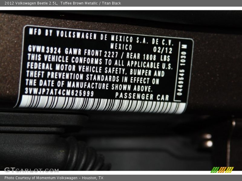 Toffee Brown Metallic / Titan Black 2012 Volkswagen Beetle 2.5L