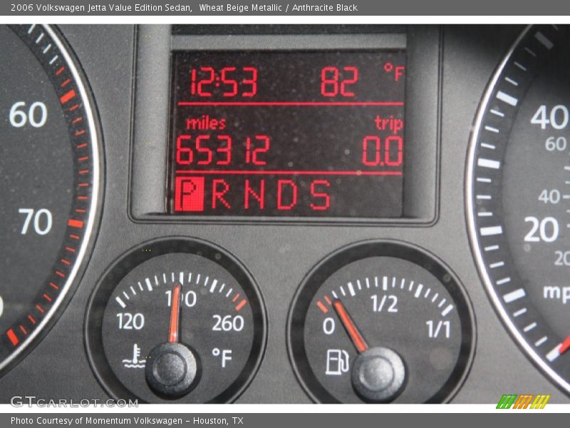 Wheat Beige Metallic / Anthracite Black 2006 Volkswagen Jetta Value Edition Sedan