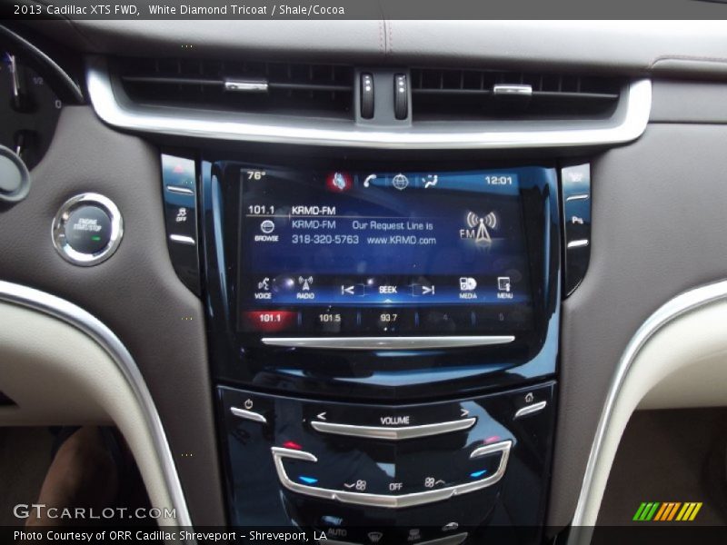 White Diamond Tricoat / Shale/Cocoa 2013 Cadillac XTS FWD