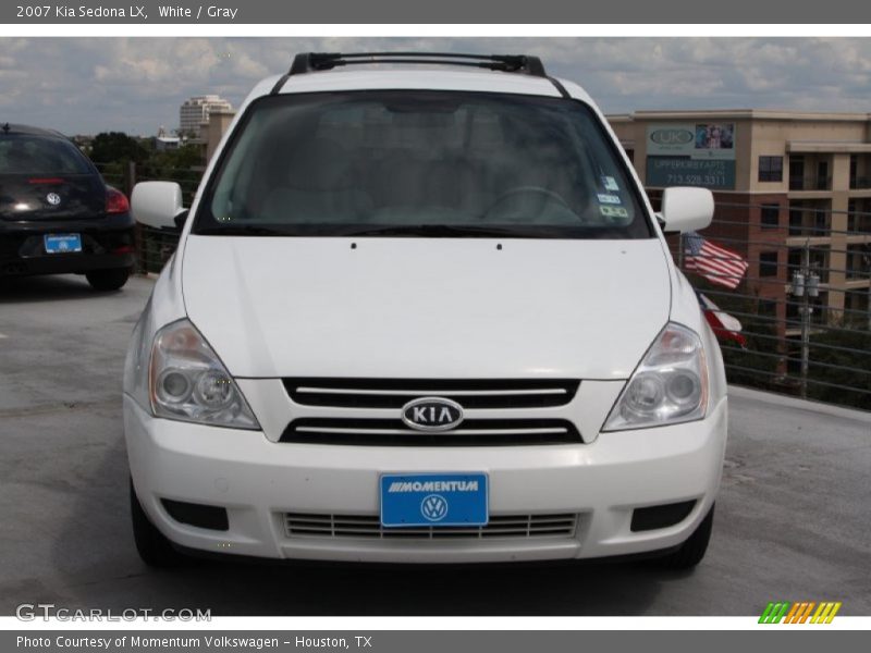 White / Gray 2007 Kia Sedona LX