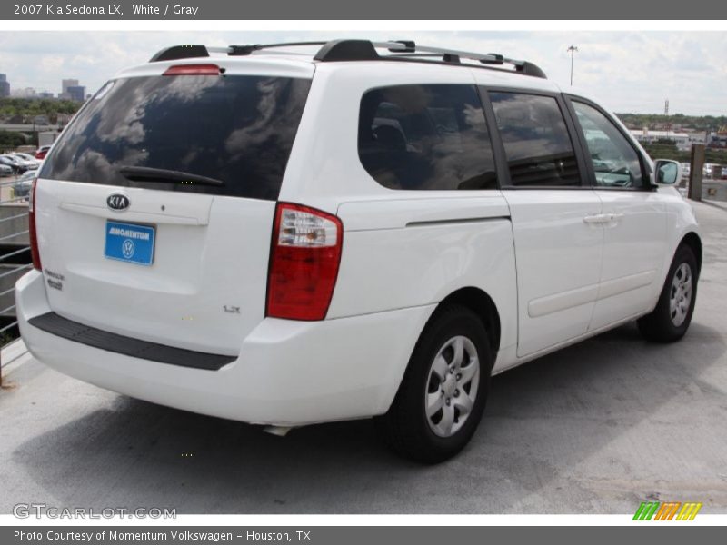 White / Gray 2007 Kia Sedona LX