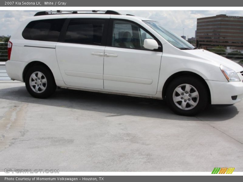 White / Gray 2007 Kia Sedona LX