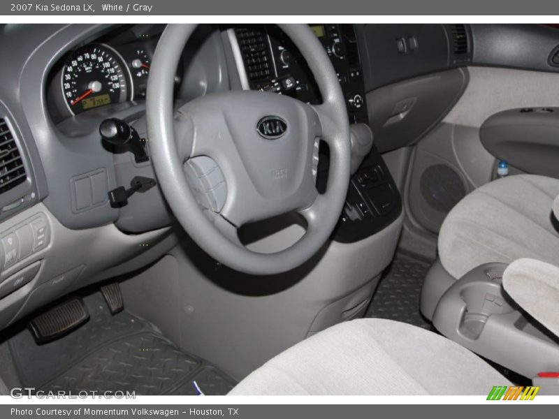White / Gray 2007 Kia Sedona LX