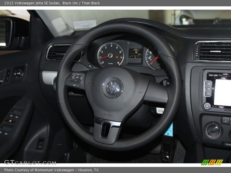 Black Uni / Titan Black 2013 Volkswagen Jetta SE Sedan
