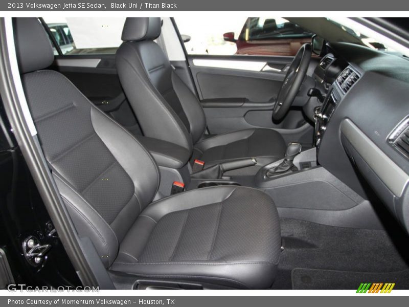 Black Uni / Titan Black 2013 Volkswagen Jetta SE Sedan