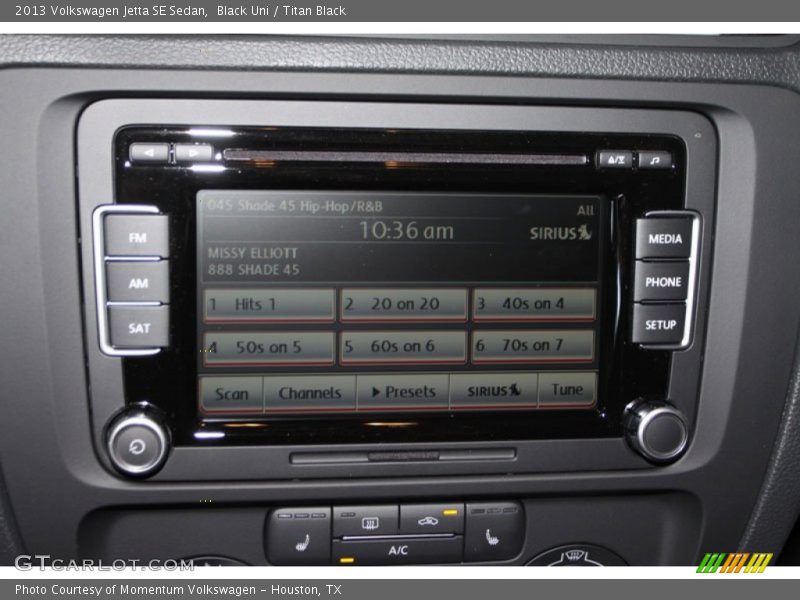 Black Uni / Titan Black 2013 Volkswagen Jetta SE Sedan