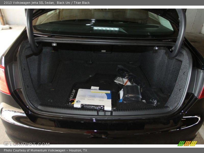 Black Uni / Titan Black 2013 Volkswagen Jetta SEL Sedan