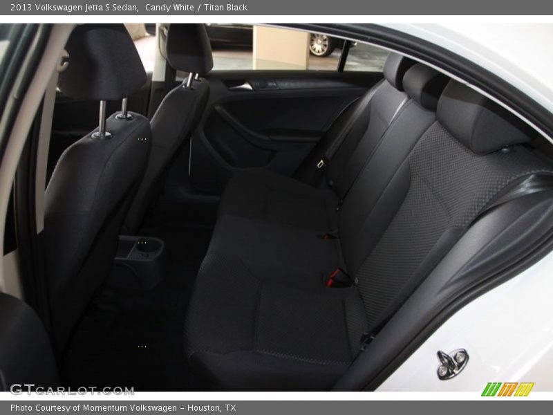 Candy White / Titan Black 2013 Volkswagen Jetta S Sedan
