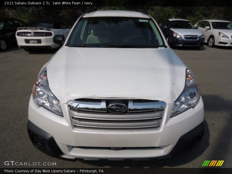 Satin White Pearl / Ivory 2013 Subaru Outback 2.5i