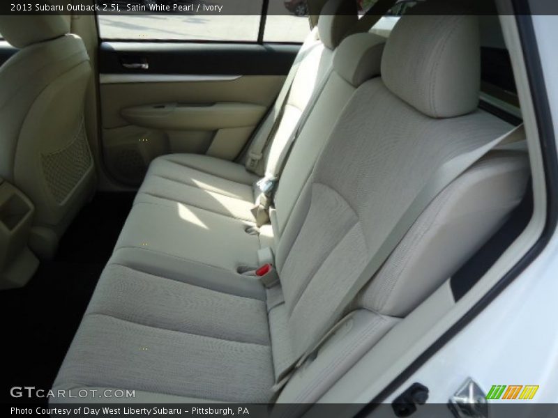 Satin White Pearl / Ivory 2013 Subaru Outback 2.5i