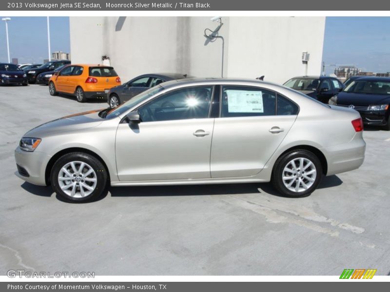 Moonrock Silver Metallic / Titan Black 2013 Volkswagen Jetta SE Sedan